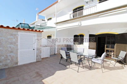 Moradia T3 para Arrendamento em Altura
