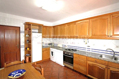 Moradia T3 para Arrendamento em Altura