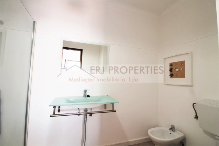 Moradia T3 para Arrendamento em Altura Foto 18