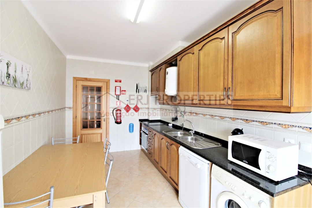 Apartamento T2 para Arrendamento em Altura Foto 6