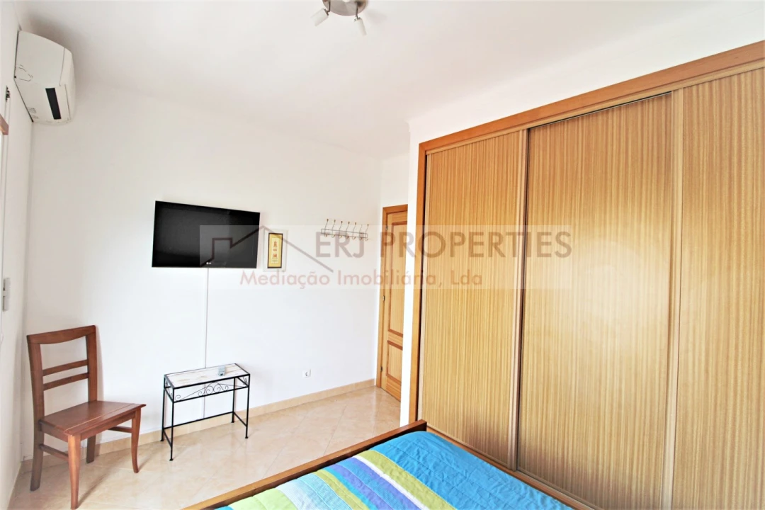 Apartamento T2 para Arrendamento em Altura Foto 13