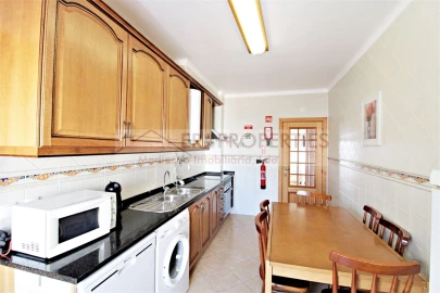Apartamento T2 para Arrendamento em Altura