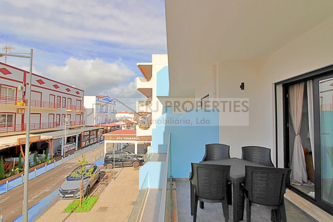 Apartamento T1 para Arrendamento em Altura Foto 10