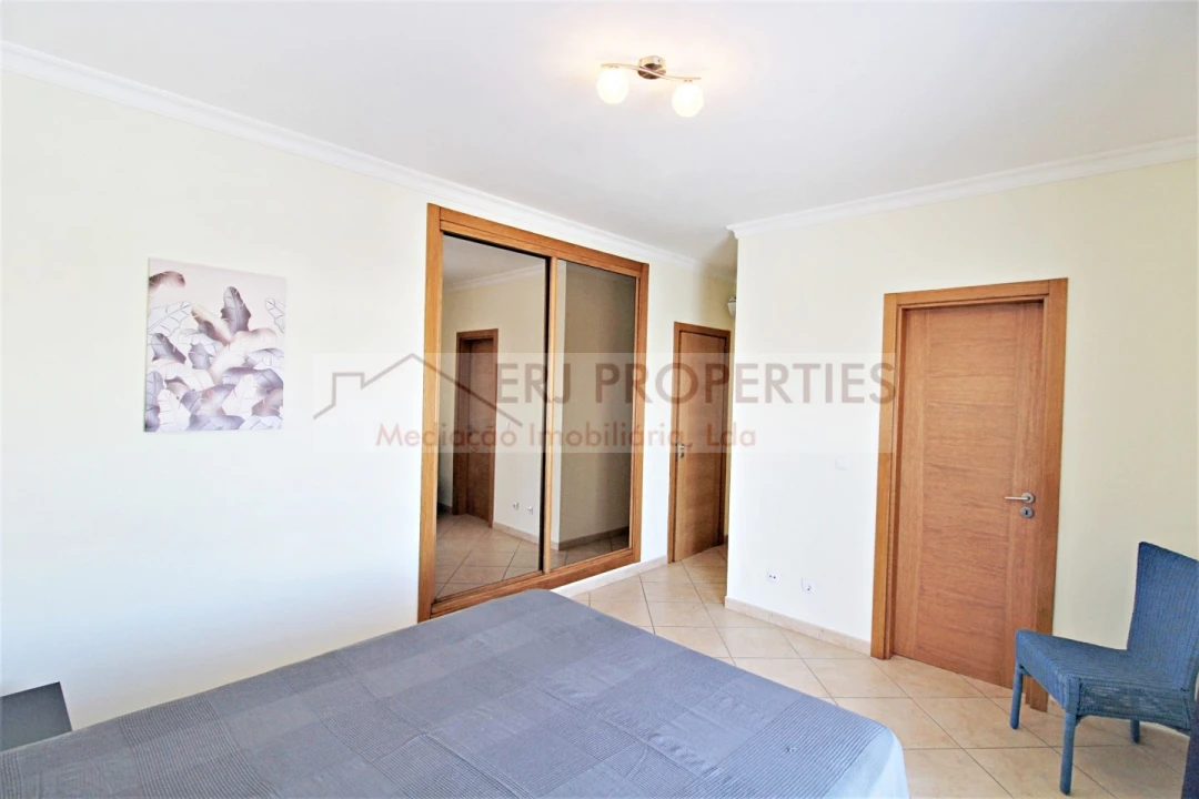 Moradia T3 para Arrendamento em Altura Foto 19
