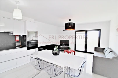 Apartamento T3 para Arrendamento em Altura
