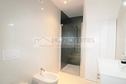 Apartamento T3 para Arrendamento em Altura