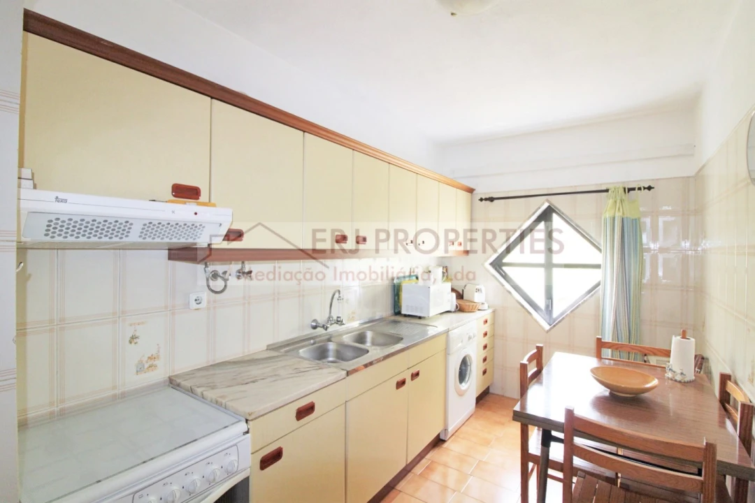 Apartamento T1 para Arrendamento em Altura Foto 9
