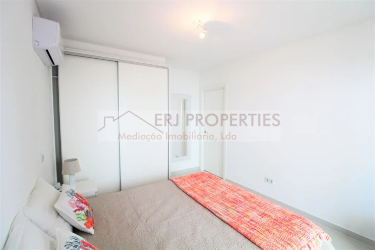 Apartamento T1 para Arrendamento em Altura Foto 9