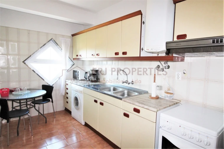 Apartamento T1 para Arrendamento em Altura Foto 9