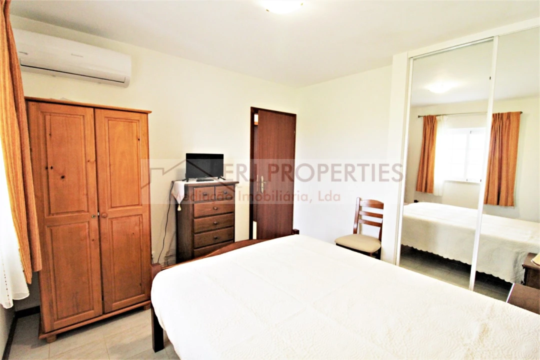 Apartamento T1 para Arrendamento em Altura Foto 8