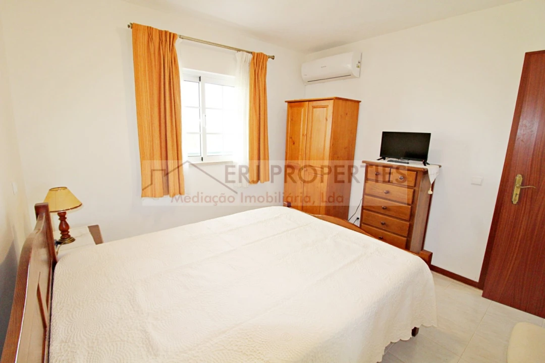 Apartamento T1 para Arrendamento em Altura Foto 7