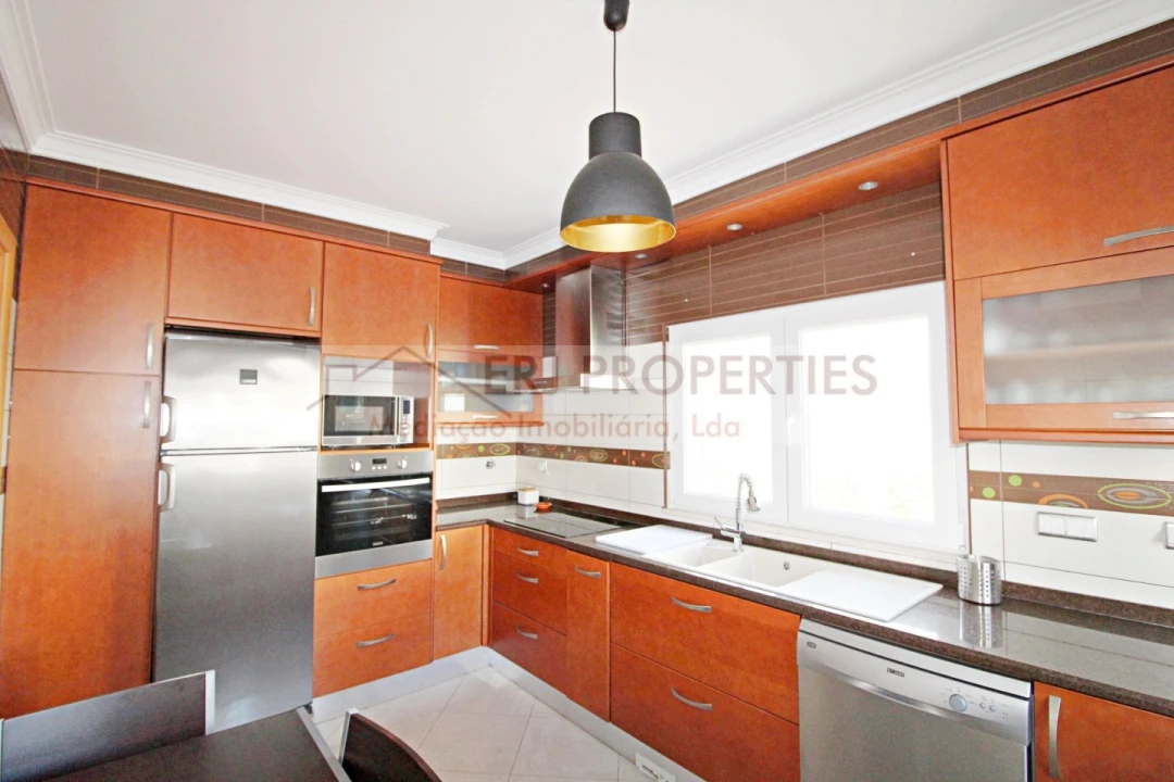 Moradia T3 para Arrendamento em Vila Nova de Cacela Foto 11