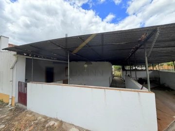 Moradia T5 para Venda em Santiago do Escoural