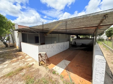 Moradia T5 para Venda em Santiago do Escoural