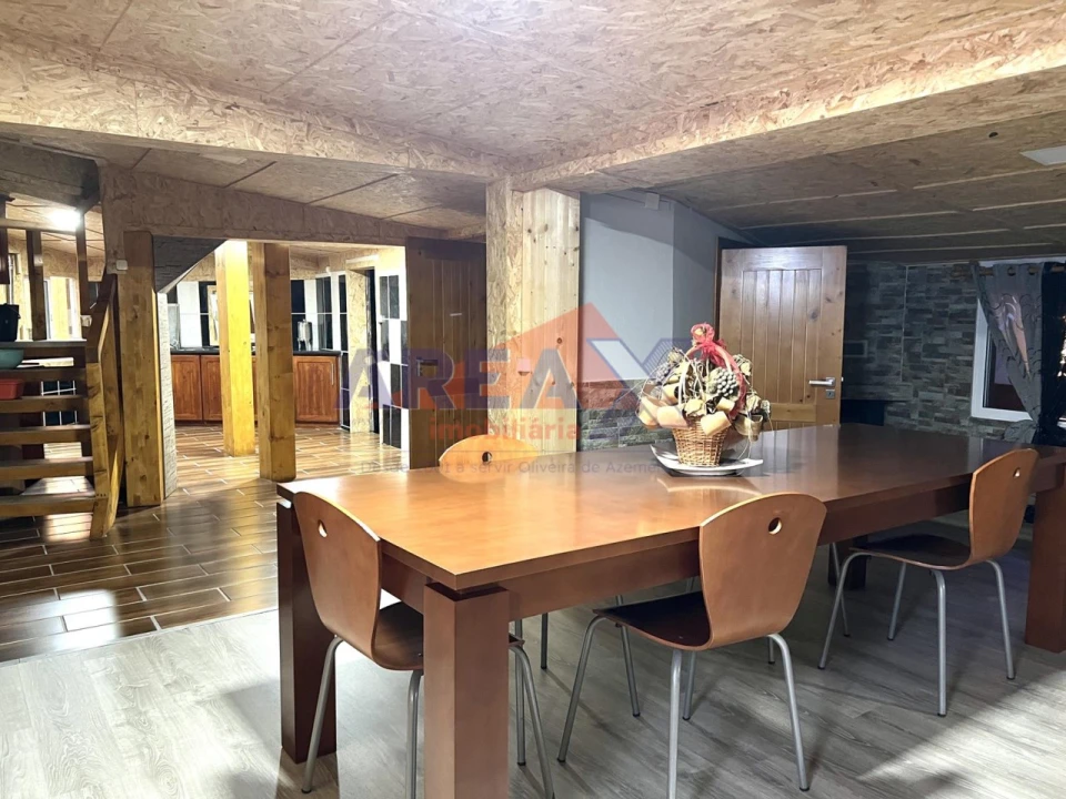 Moradia T12 para Venda em O. Azeméis, Riba-Ul, Ul, Macinhata Seixa, Madail Foto 33