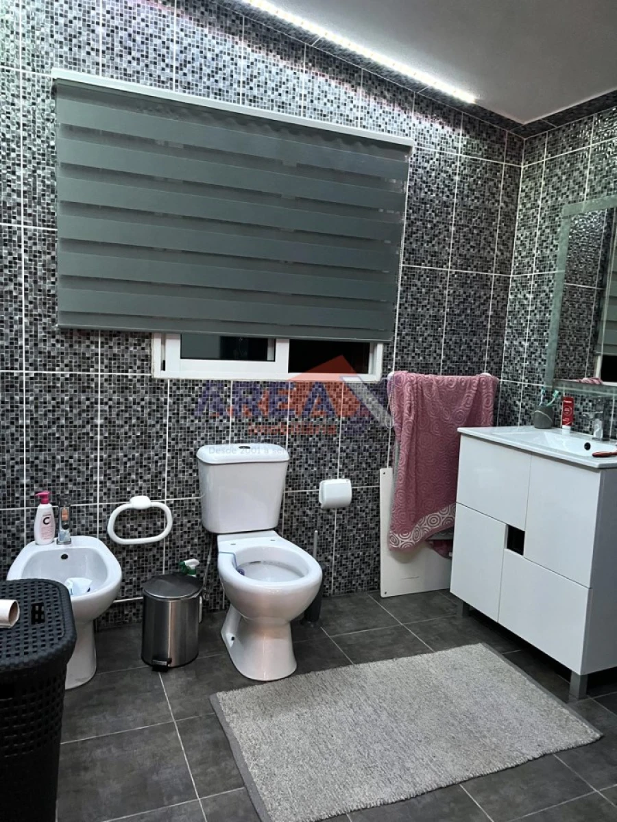Moradia T12 para Venda em O. Azeméis, Riba-Ul, Ul, Macinhata Seixa, Madail Foto 22