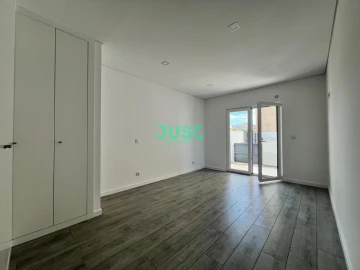 Apartamento T2 para Venda em Fernao Ferro