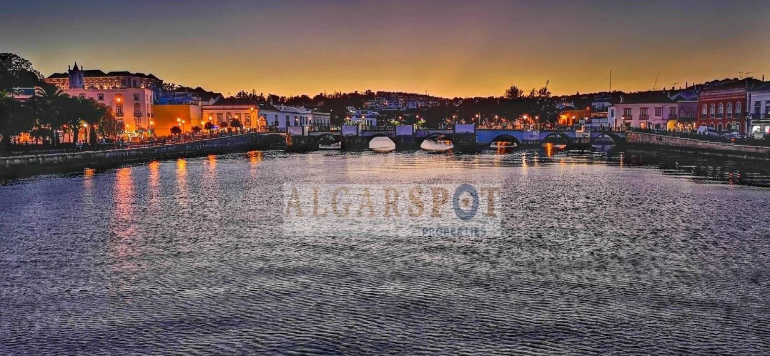 Terreno para Venda em Tavira (Santa Maria e Santiago) Foto 9