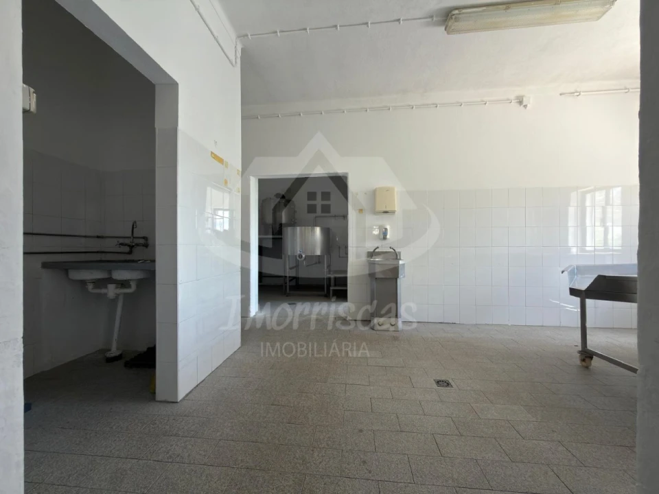 Quinta T3 para Venda em Nossa Senhora da Graça de Povoa e Meadas Foto 37