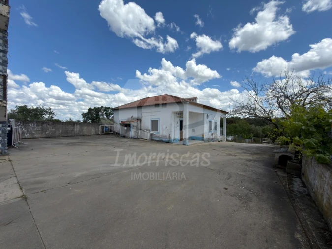 Quinta T3 para Venda em Nossa Senhora da Graça de Povoa e Meadas Foto 4