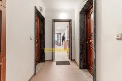 Apartamento T2 para Venda em Algueirão-Mem Martins
