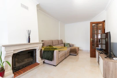 Apartamento T2 para Venda em Algueirão-Mem Martins