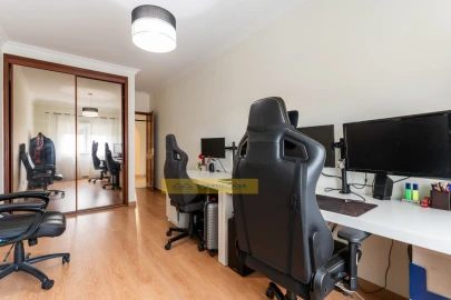 Apartamento T2 para Venda em Algueirão-Mem Martins