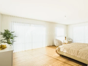 Apartamento T5 para Venda em Funchal (São Pedro)
