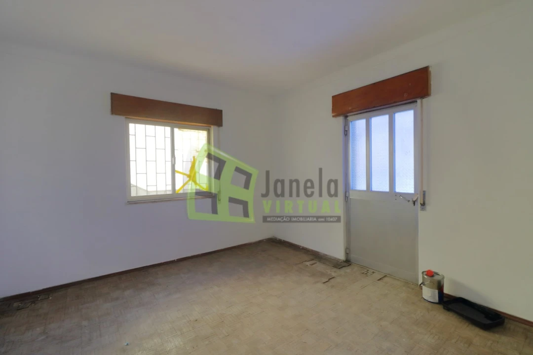 Moradia T4 para Venda em Quinta do Conde Foto 14