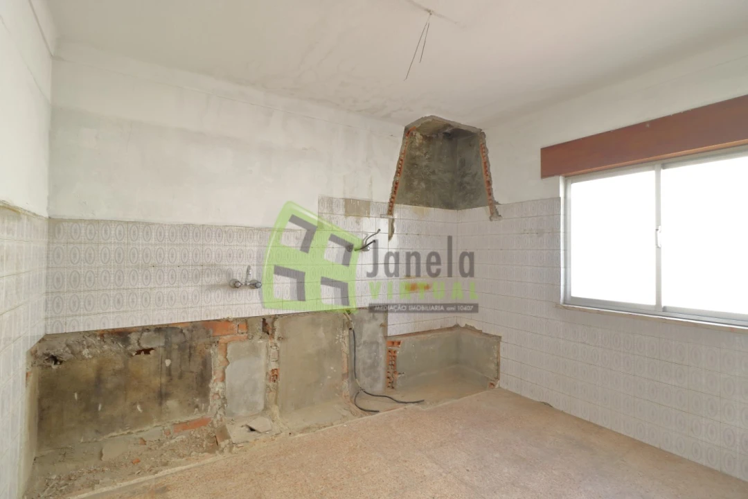 Moradia T4 para Venda em Quinta do Conde Foto 16