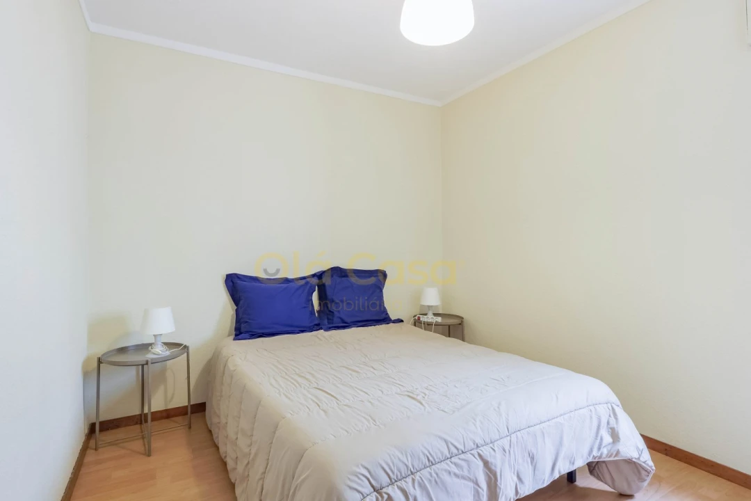 Apartamento T3 para Venda em Ramalde Foto 6