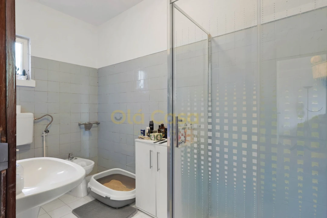 Apartamento T1 para Venda em Ramalde Foto 6