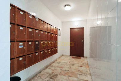 Apartamento T1 para Venda em Ramalde