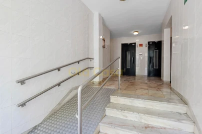 Apartamento T1 para Venda em Ramalde