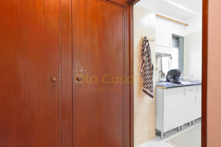 Apartamento T1 para Venda em Ramalde Foto 12