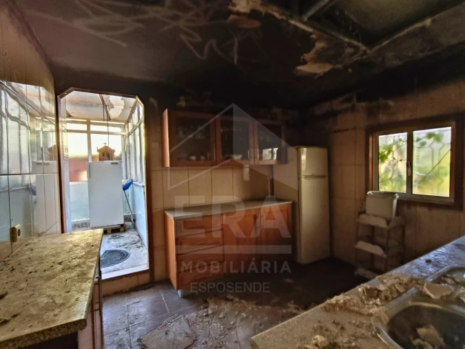 Moradia T2 para Venda em Pedrouços Foto 6