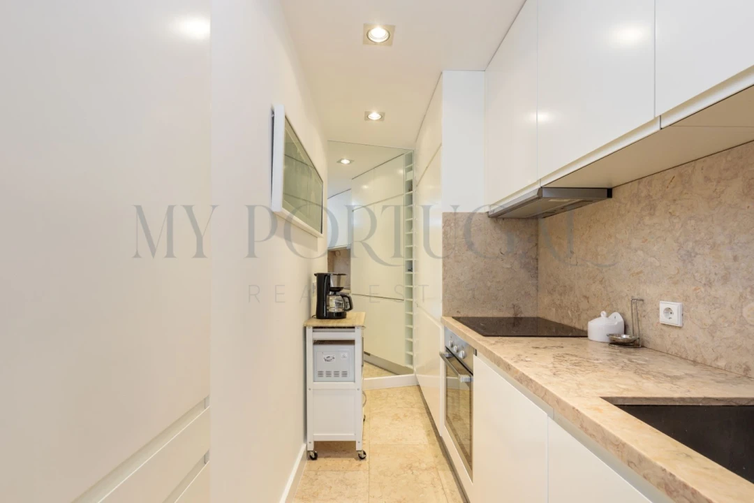 Apartamento T1 para Venda em Misericórdia Foto 12