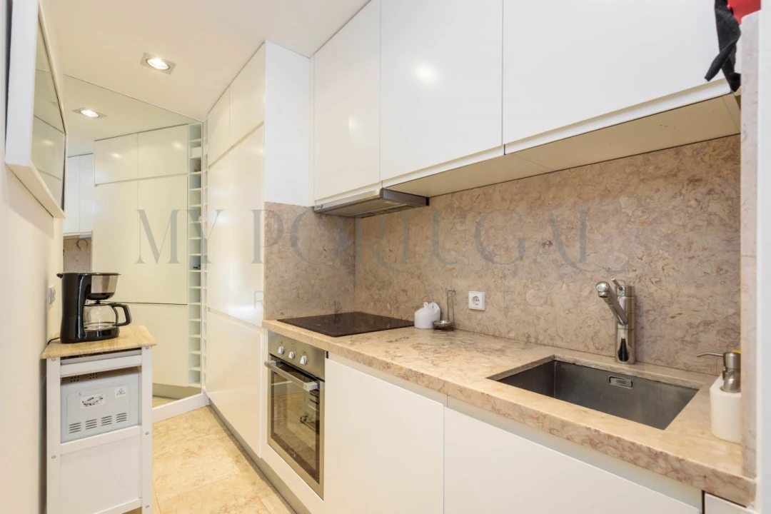 Apartamento T1 para Venda em Misericórdia Foto 13