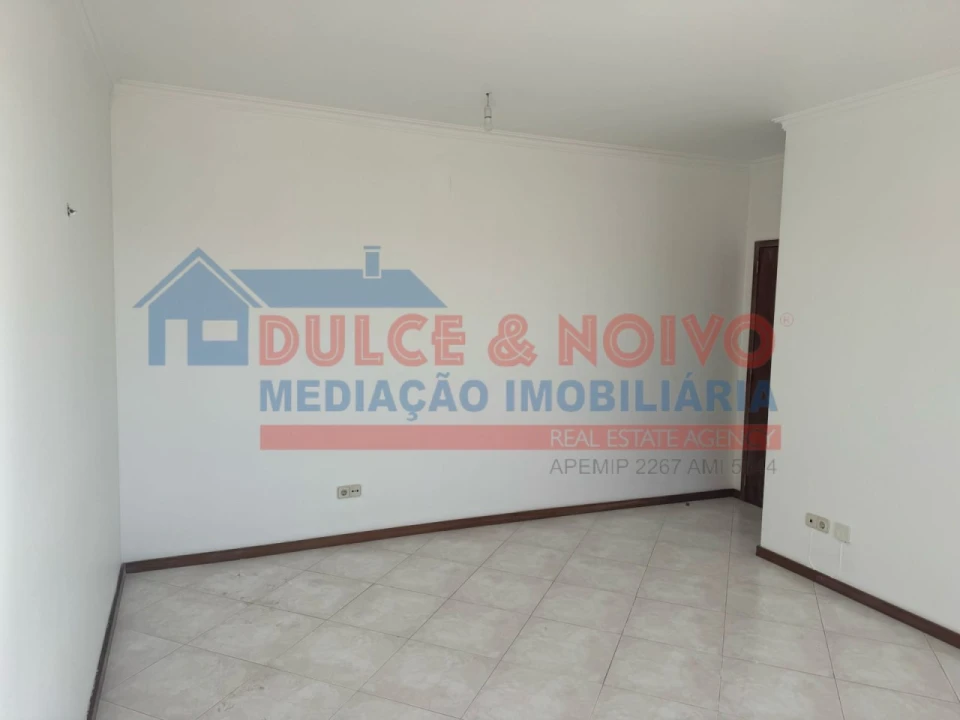 Apartamento T3 para Venda em São João Baptista Foto 10