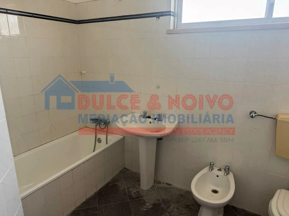 Apartamento T3 para Venda em São João Baptista Foto 69