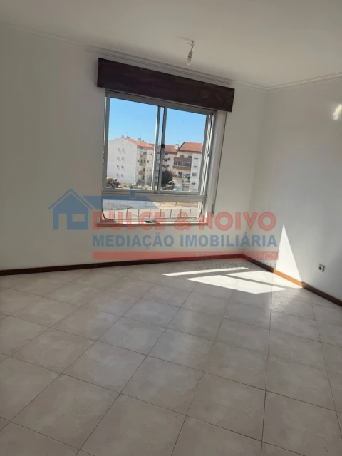Apartamento T3 para Venda em São João Baptista