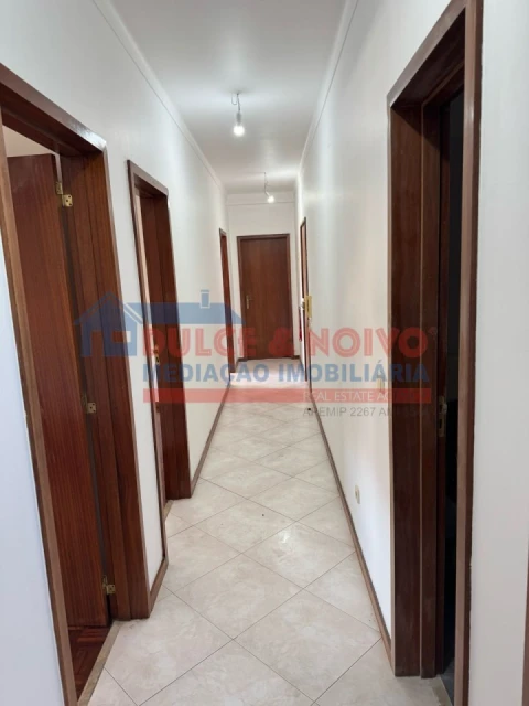 Apartamento T3 para Venda em São João Baptista