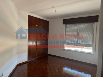 Apartamento T3 para Venda em São João Baptista