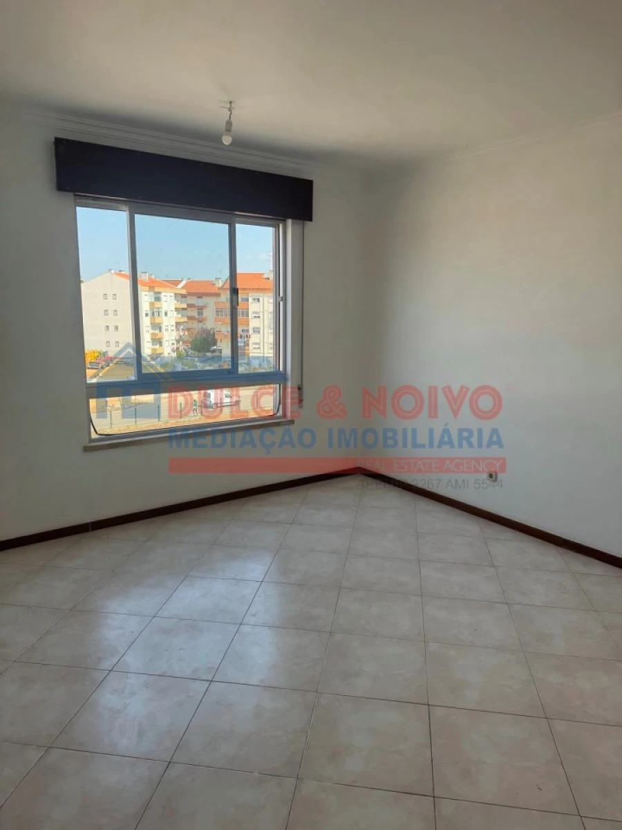 Apartamento T3 para Venda em São João Baptista Foto 75