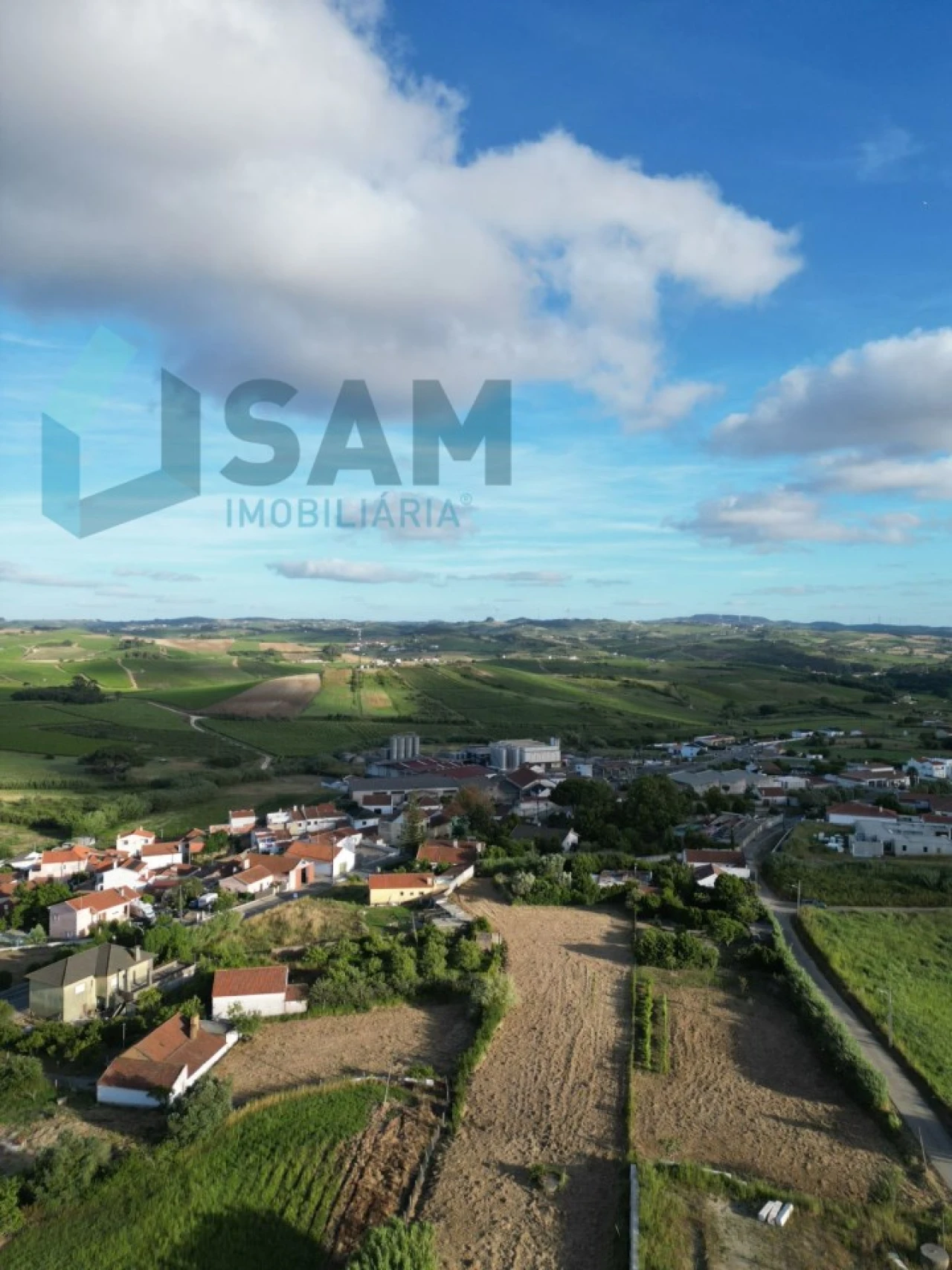 Terreno para Venda em Carvoeira e Carmões Foto 3