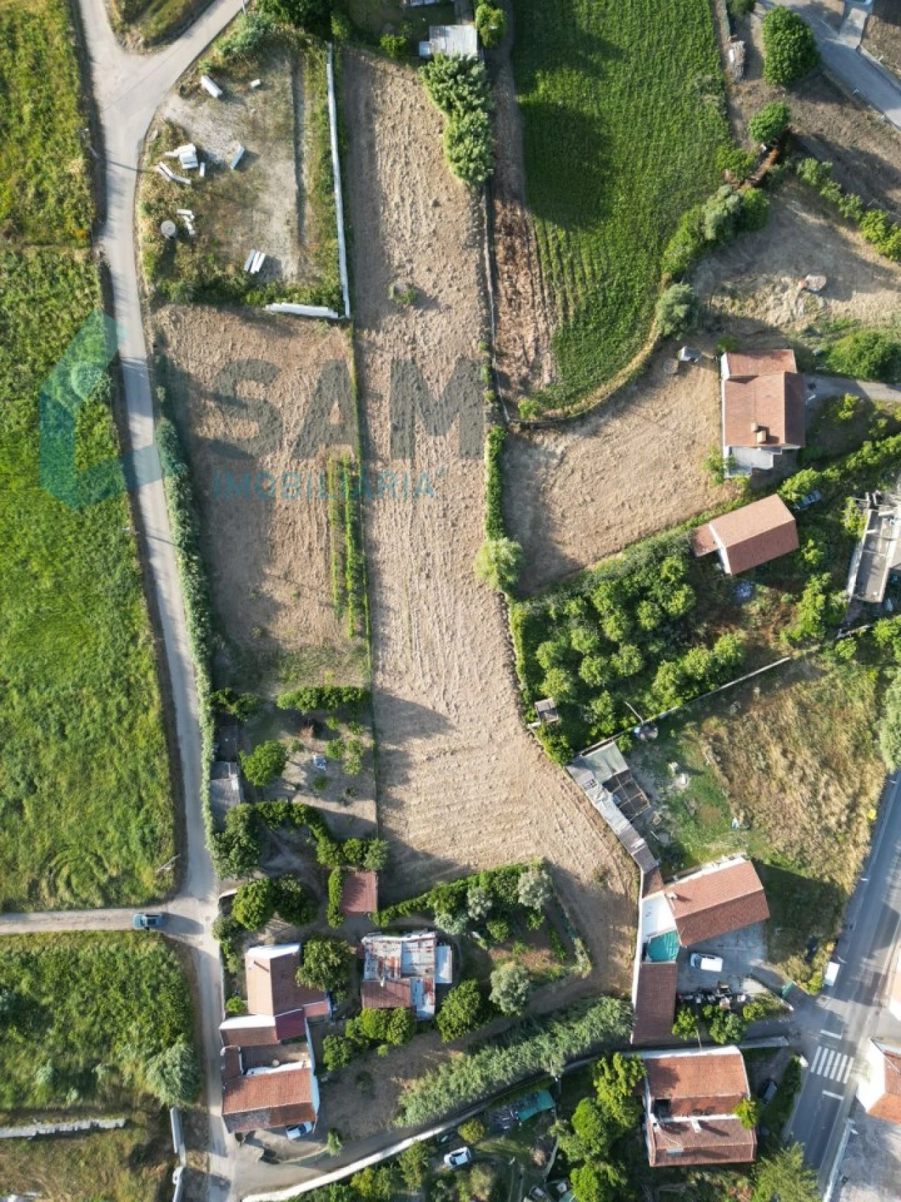 Terreno para Venda em Carvoeira e Carmões Foto 2
