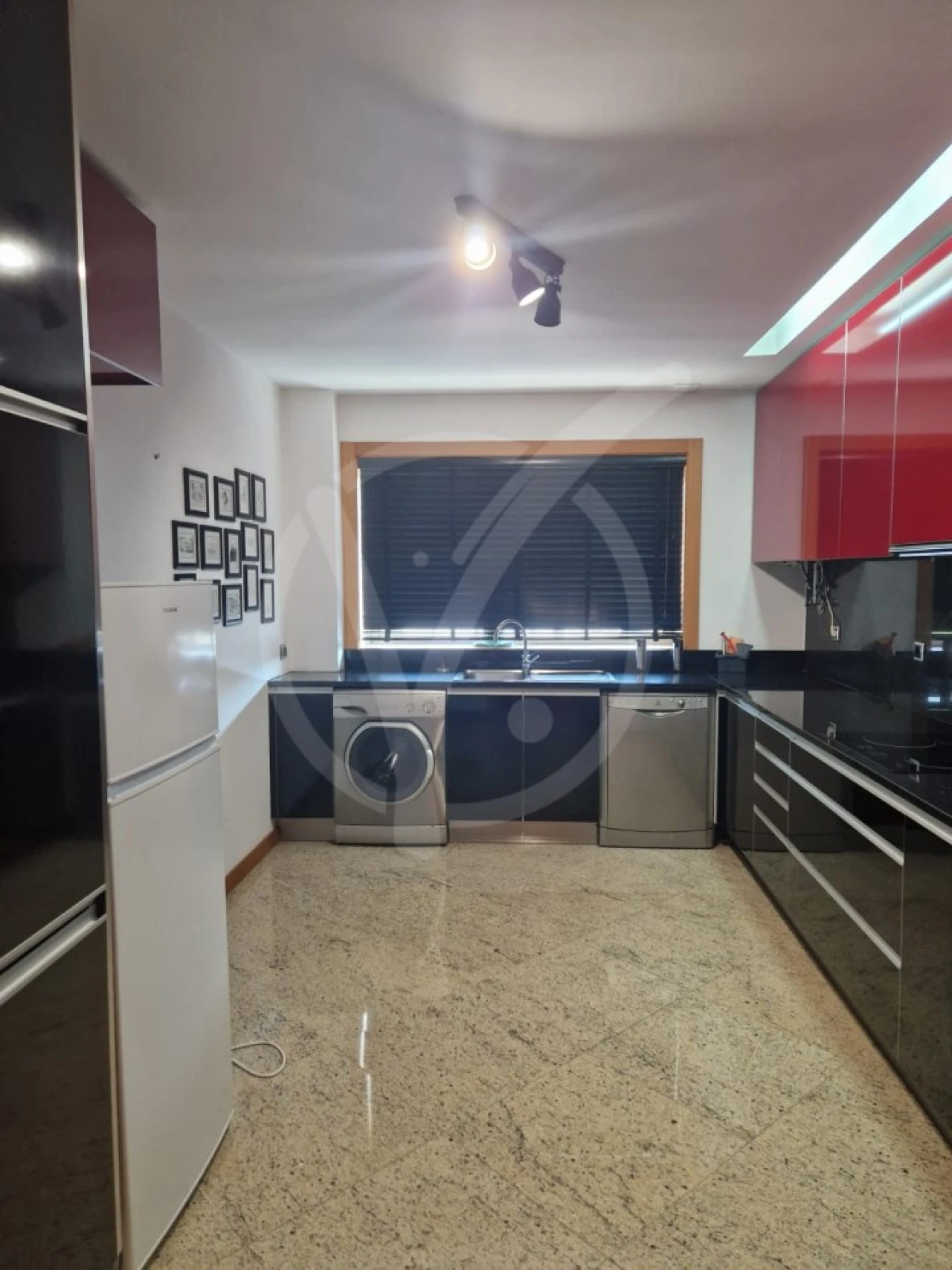 Apartamento T3 para Arrendamento em Aver-O-Mar, Amorim e Terroso Foto 2