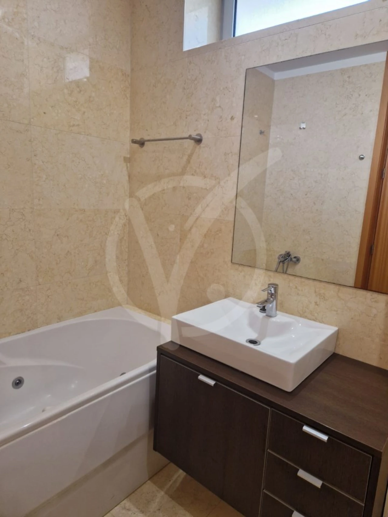 Apartamento T3 para Arrendamento em Aver-O-Mar, Amorim e Terroso Foto 6