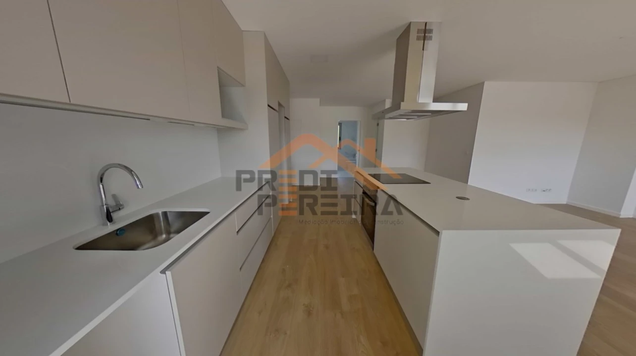 Apartamento T2 para Venda em Camarate, Unhos e Apelação Foto 22