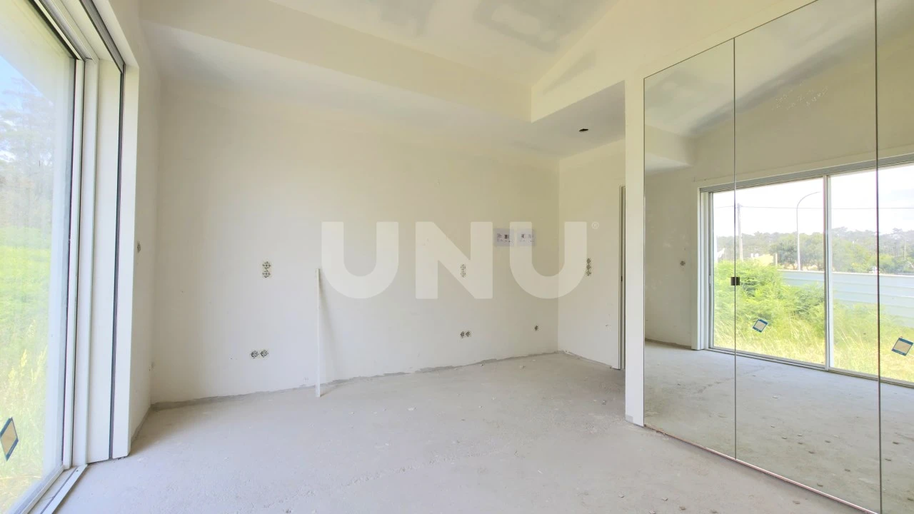 Moradia T4 para Venda em Ovar, São João, Arada e São Vicente de Pereira Jusã Foto 7